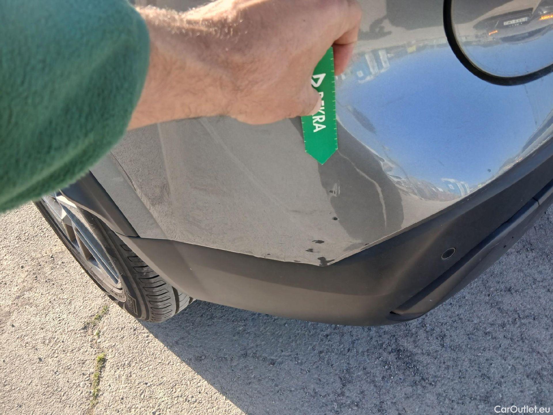  Nissan  Qashqai NISSAN  / 2021 / 5P / todoterreno DIG-T 116kW (158CV) mHEV Xtronic Acenta (AC) #5