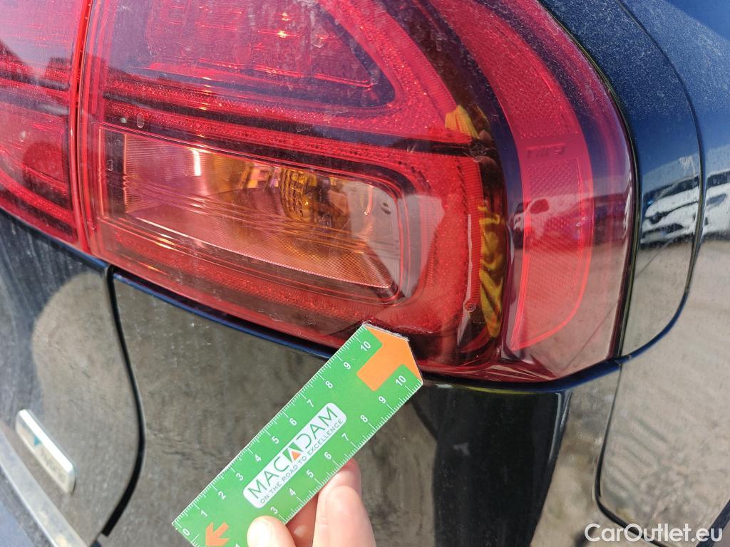  KIA  Niro KIA  / 2019 / 5P / crossover 1.6 GDi HEV 104kW (141CV) Concept #71