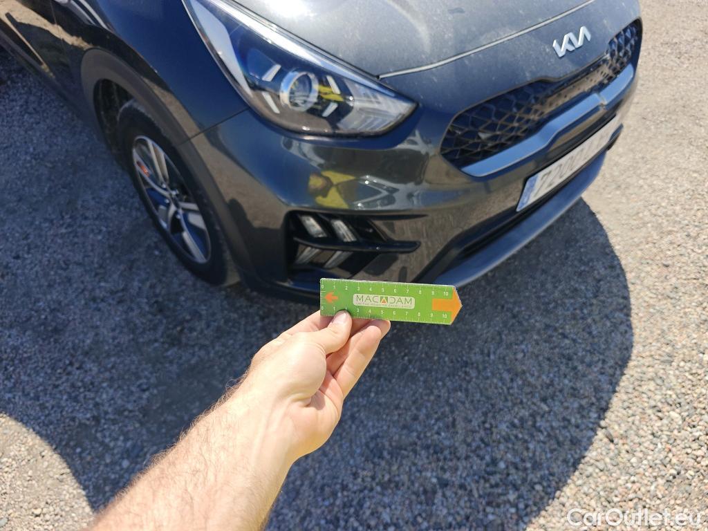  KIA  Niro KIA  / 2019 / 5P / crossover 1.6 GDi HEV 104kW (141CV) Concept #54