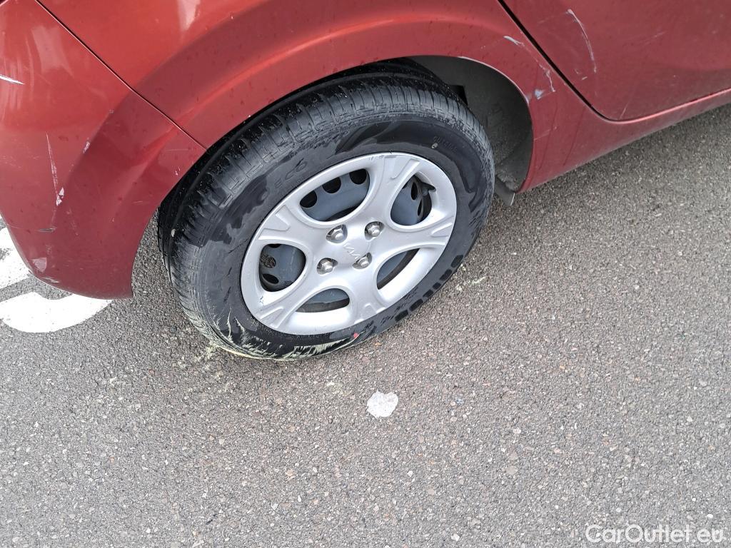  KIA  Picanto KIA  / 2020 / 5P / berlina con portón 1.0 DPi 49kW (67CV) Concept #21