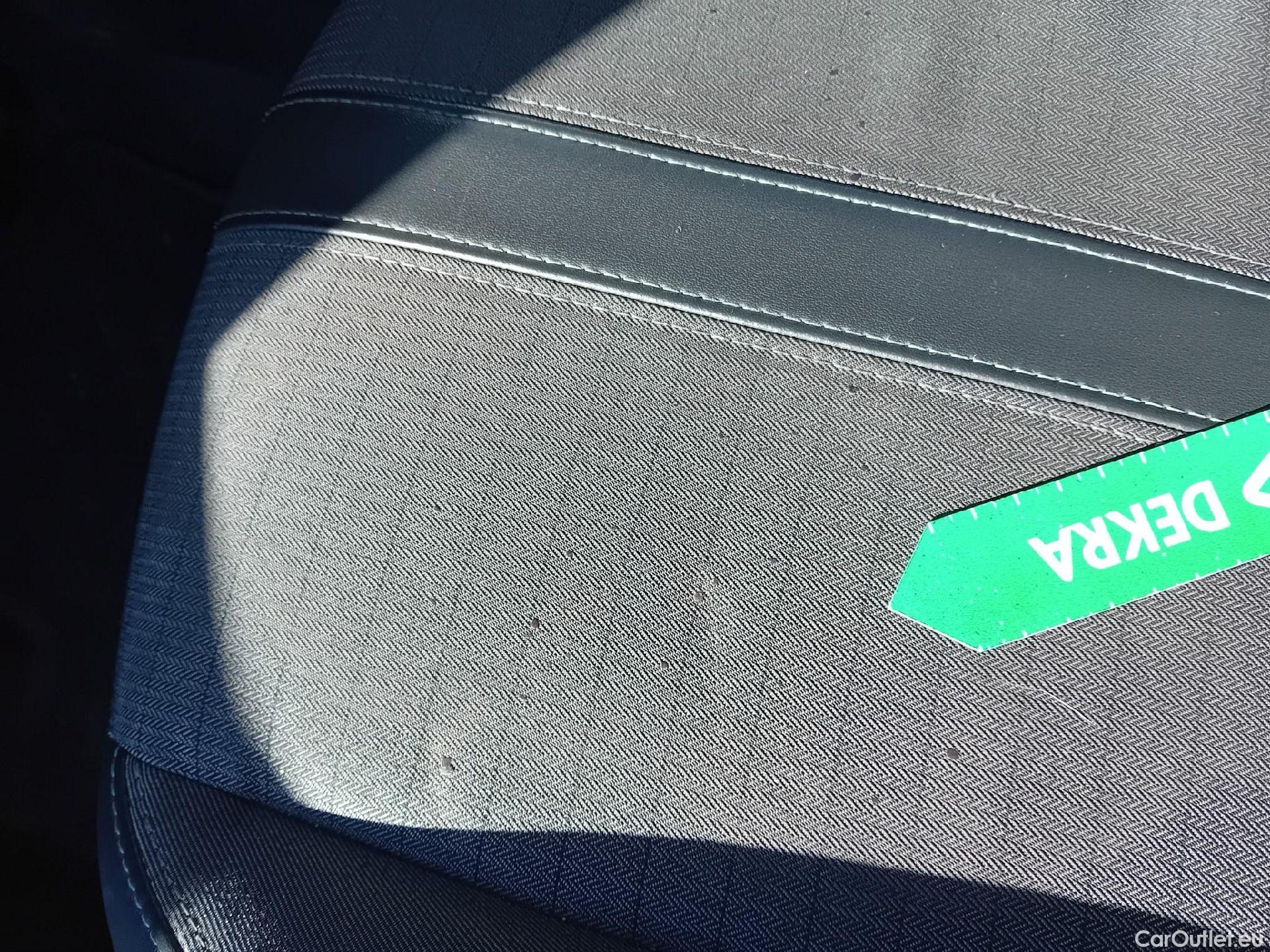  Peugeot  2008 PEUGEOT  / 2019 / 5P / todoterreno Allure BlueHDI 81kW (110CV) #1