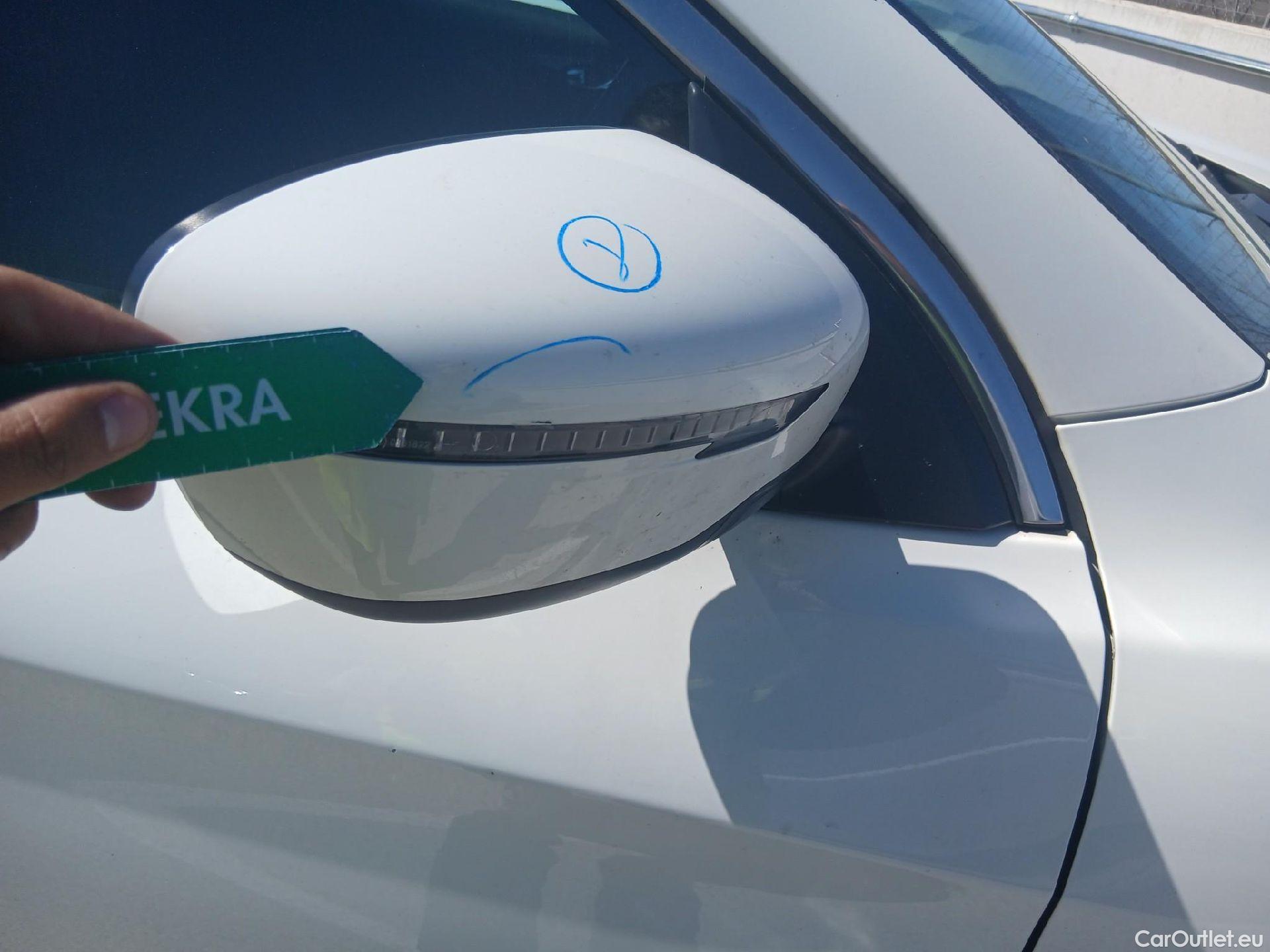  Nissan  Qashqai NISSAN  / 2017 / 5P / todoterreno DIG-T 103 kW (140 CV) E6D ACENTA (AC) #40