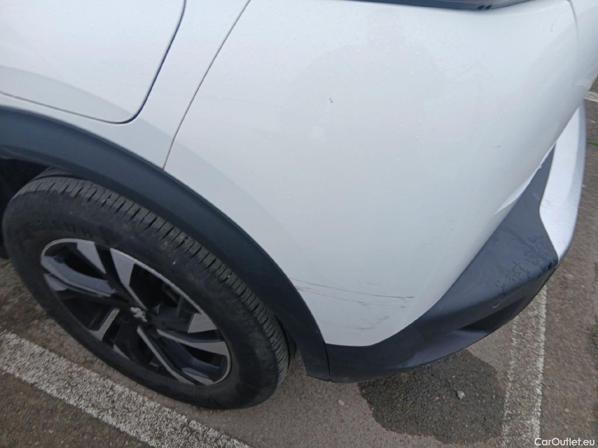  Peugeot  2008 PEUGEOT  / 2019 / 5P / todoterreno Allure BlueHDI 81kW (110CV) #14