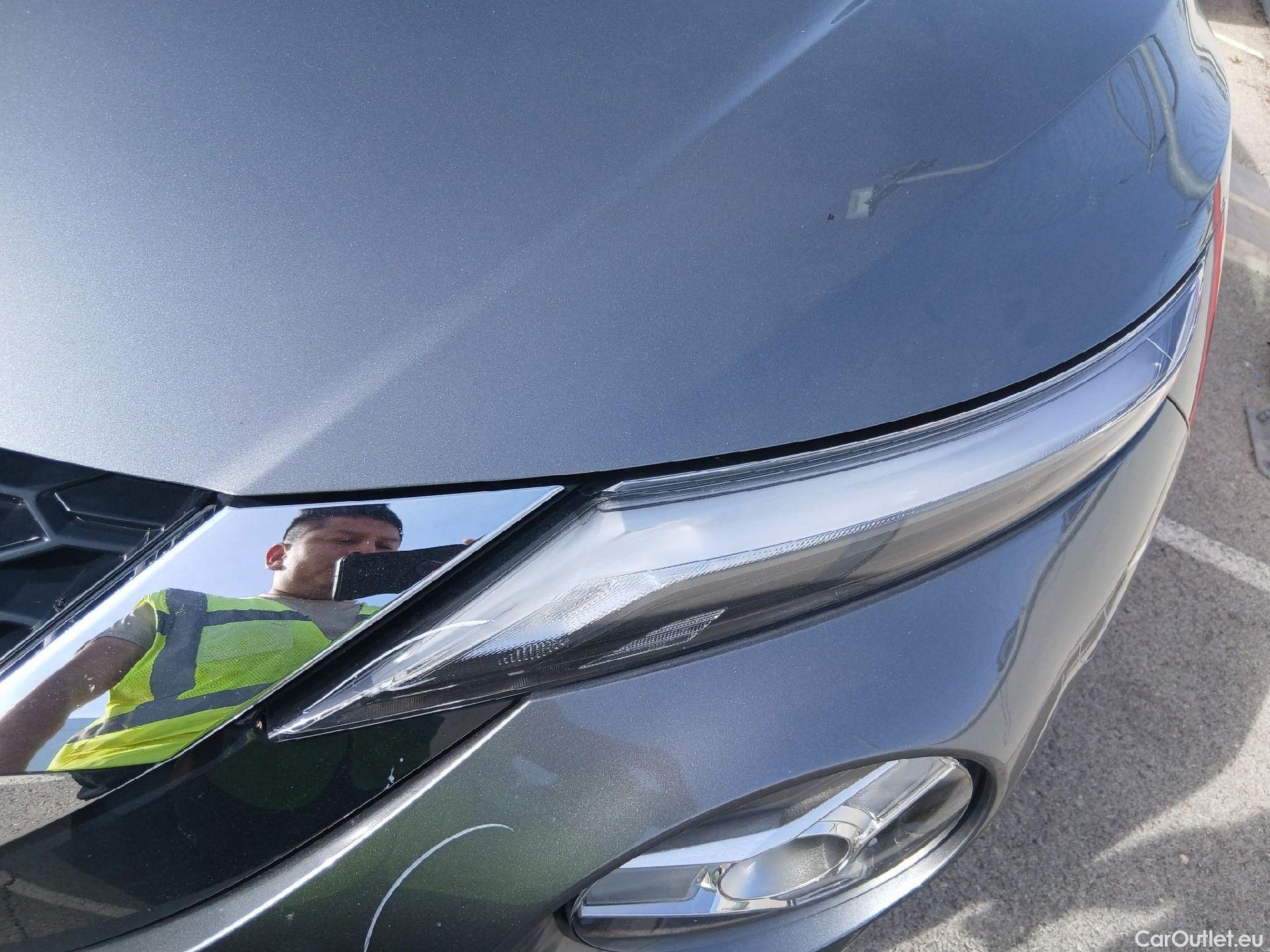  Nissan  Juke NISSAN  / 2019 / 5P / crossover DIG-T 84 kW (114 CV) DCT 7 V N-Connecta (AC2) #16