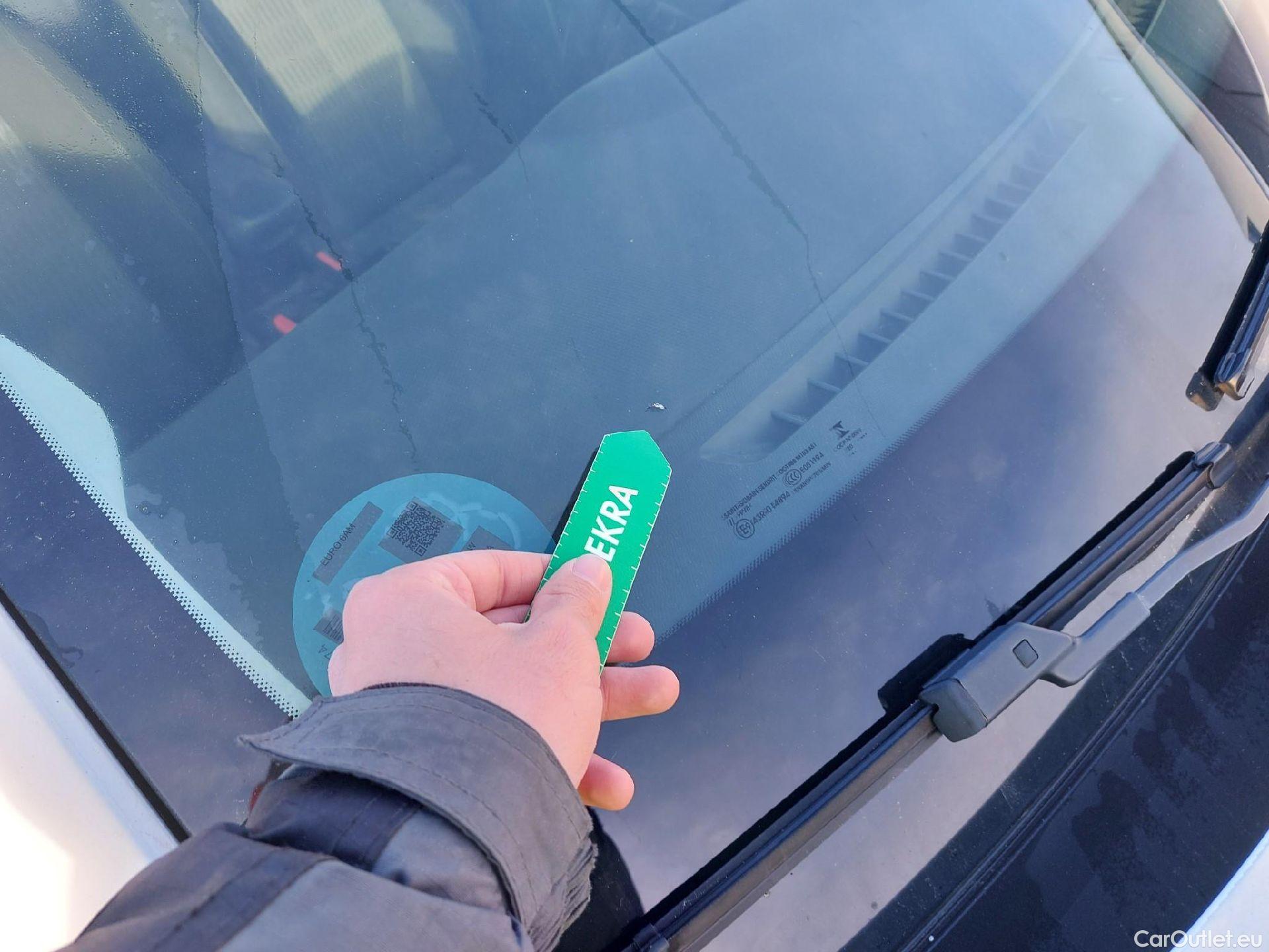  Opel  Corsa OPEL  / 2019 / 5P / berlina con portón 1.2T XHL 74kW (100CV) Edition #28