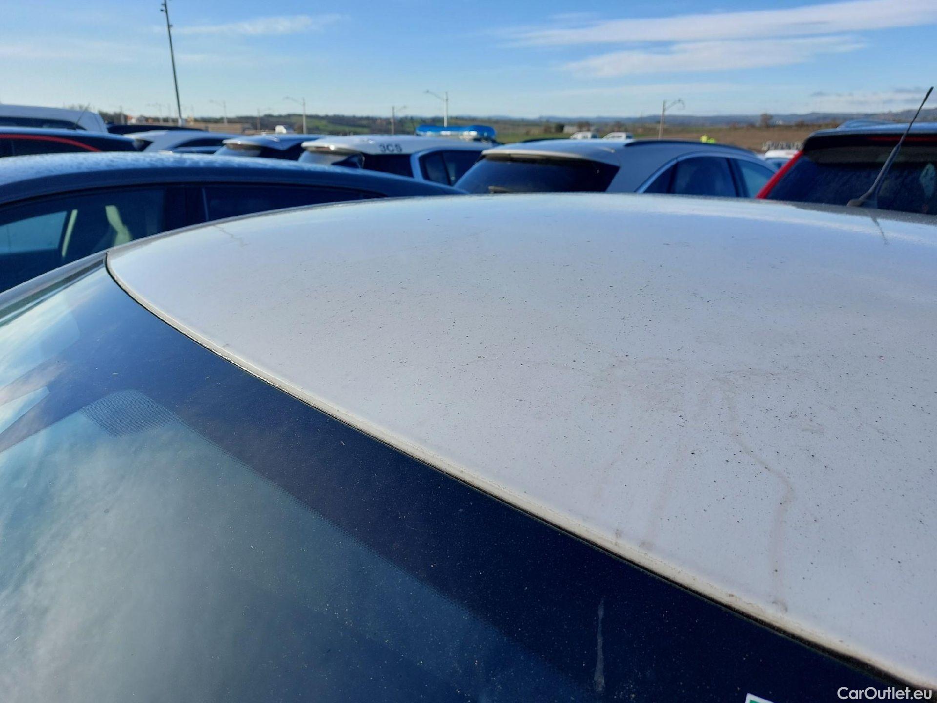  Opel  Corsa OPEL  / 2019 / 5P / berlina con portón 1.2T XHL 74kW (100CV) Edition #4