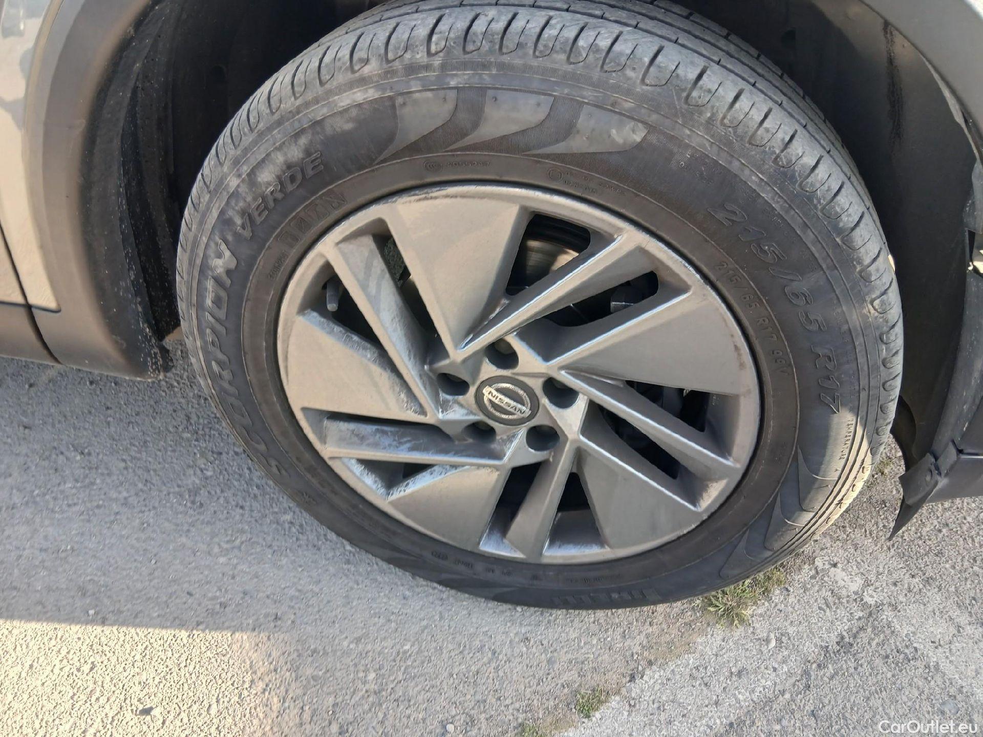  Nissan  Qashqai NISSAN  / 2021 / 5P / todoterreno DIG-T 116kW (158CV) mHEV Xtronic Acenta (AC) #11