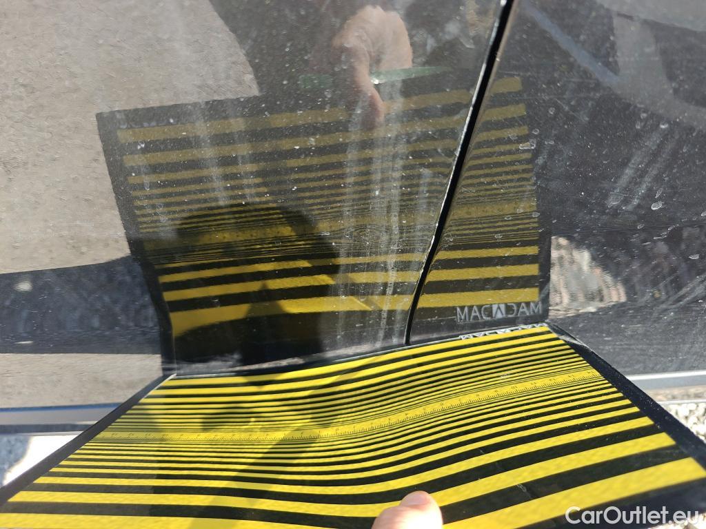  KIA  Niro KIA  / 2019 / 5P / crossover 1.6 GDi HEV 104kW (141CV) Concept #17