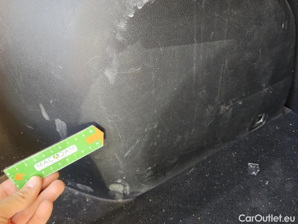  KIA  Niro KIA  / 2019 / 5P / crossover 1.6 GDi HEV 104kW (141CV) Concept #43