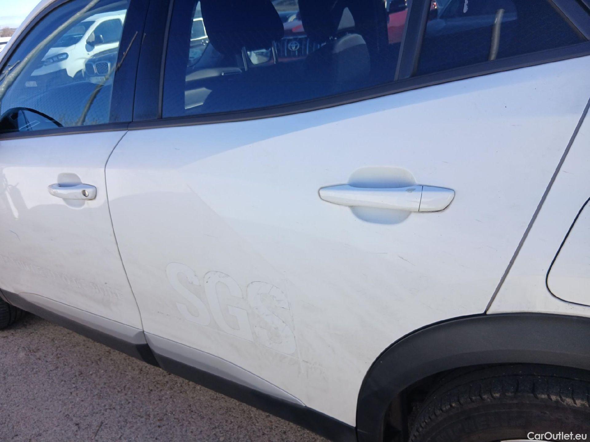  Peugeot  2008 PEUGEOT  / 2019 / 5P / todoterreno Allure BlueHDI 81kW (110CV) #12