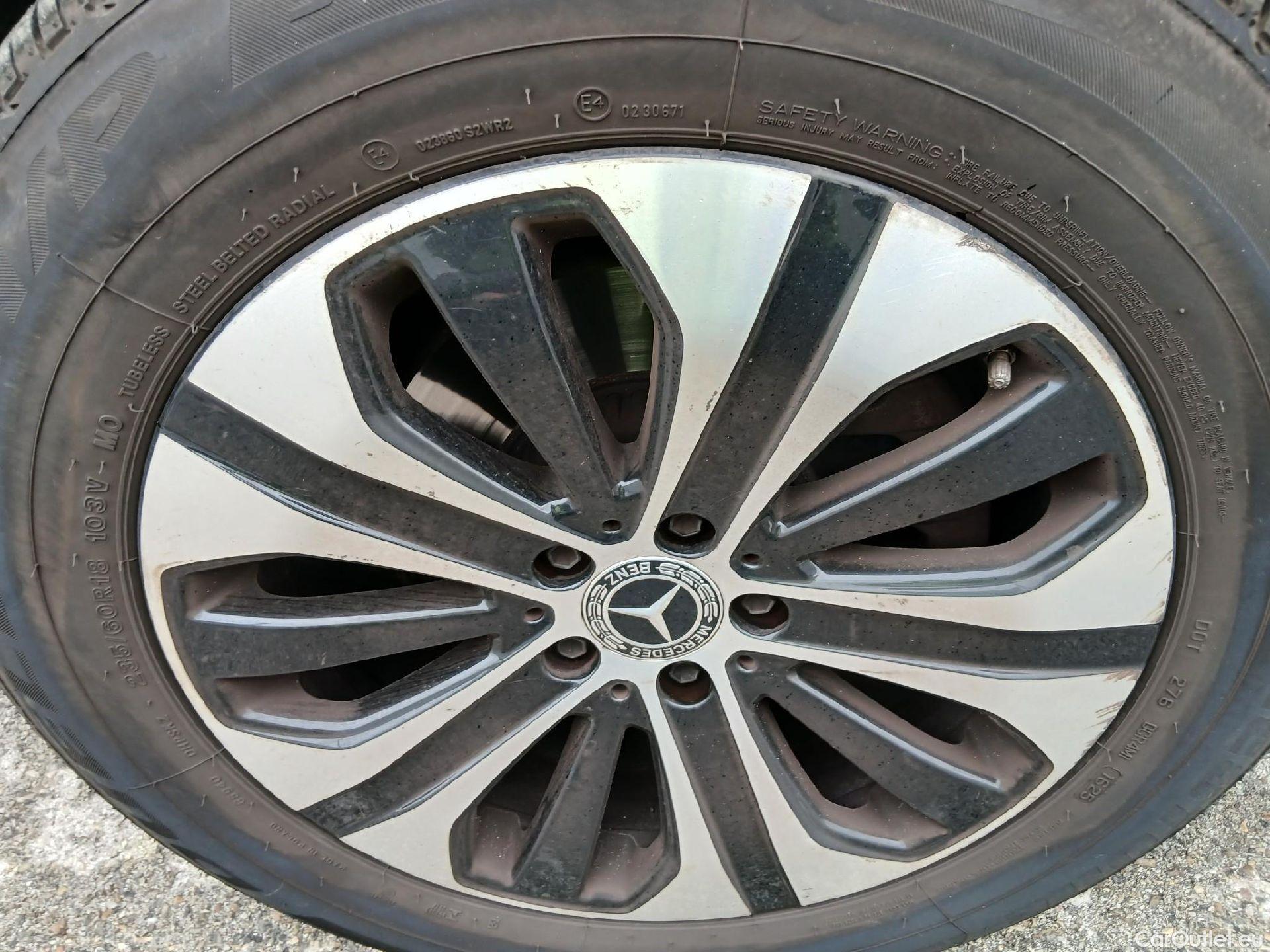  Mercedes  G-Klasee MERCEDES-BENZ Clase GLC / 2019 / 5P / todoterreno GLC 220 d 4MATIC #1