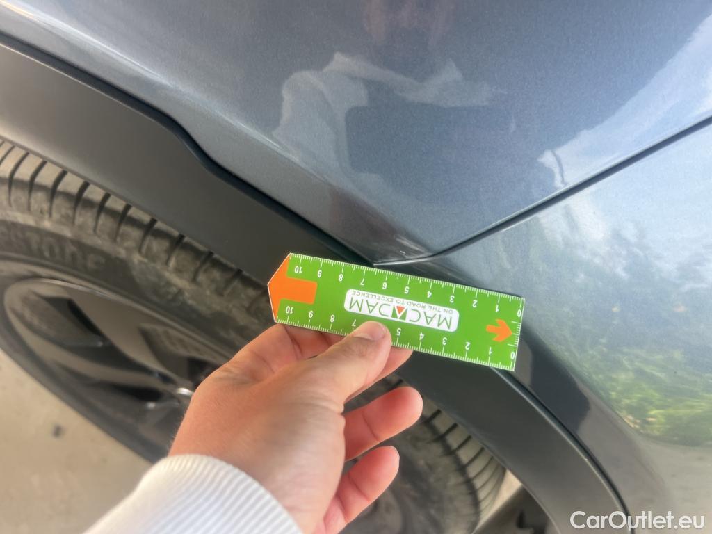  Land Rover  Discovery LAND ROVER  Sport / 2019 / 5P / todoterreno 2.0 Si4 200 PS AWD Auto MHEV S #21