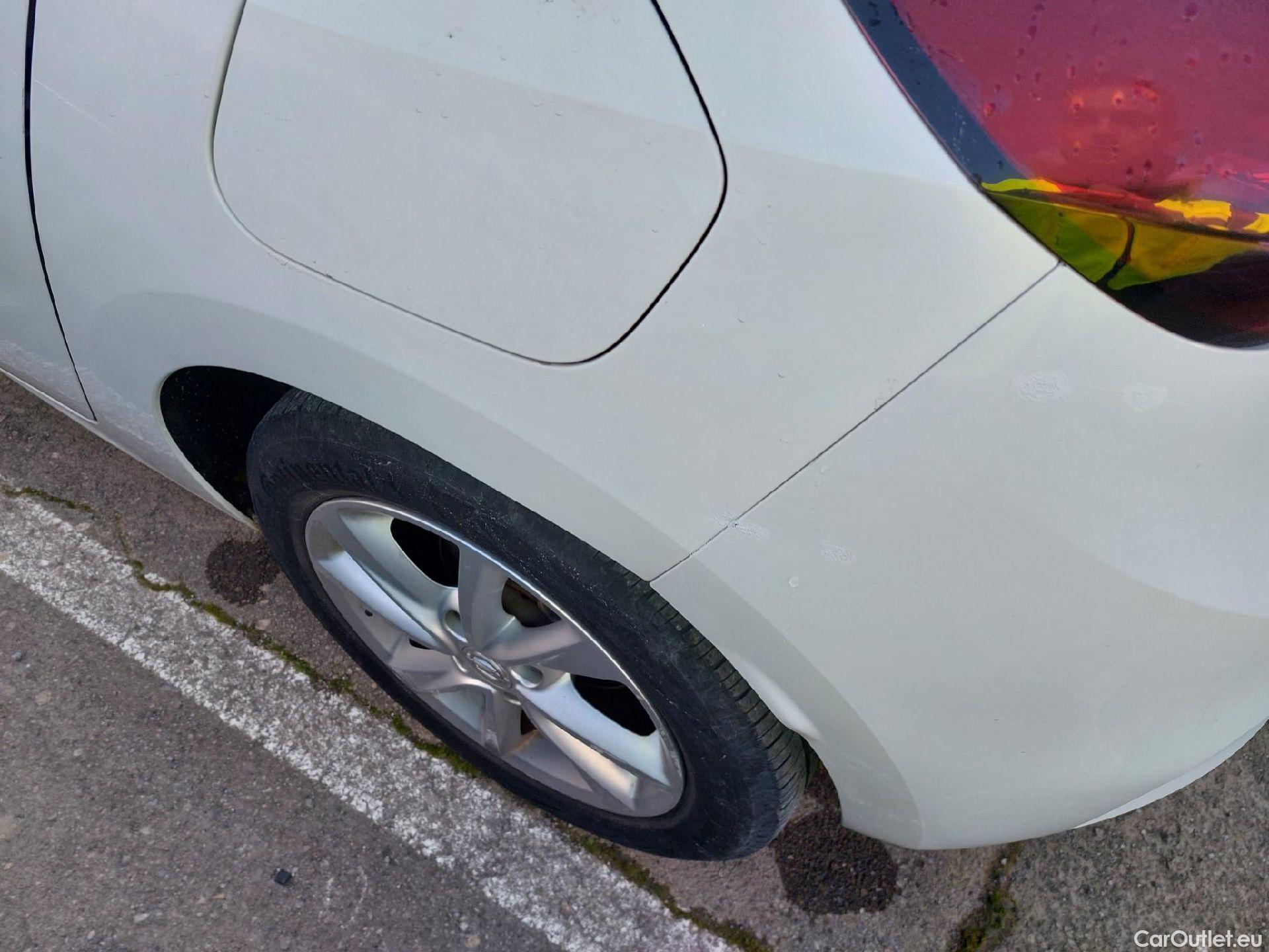  Opel  Corsa OPEL  / 2019 / 5P / berlina con portón 1.2T XHL 74kW (100CV) Edition #19