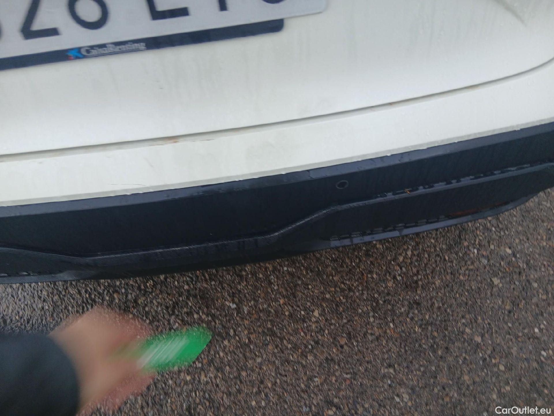  Nissan  Qashqai NISSAN  / 2021 / 5P / todoterreno DIG-T 116kW (158CV) mHEV Xtronic Acenta (AC2) #7