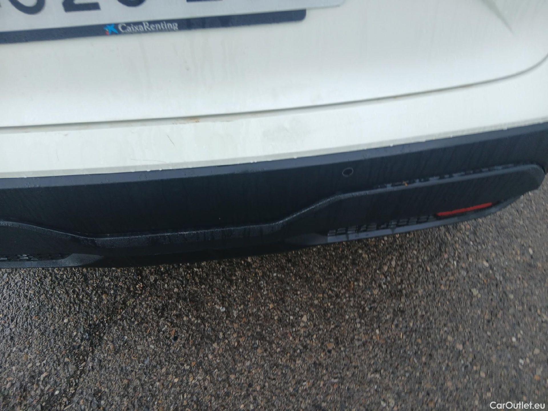  Nissan  Qashqai NISSAN  / 2021 / 5P / todoterreno DIG-T 116kW (158CV) mHEV Xtronic Acenta (AC2) #8