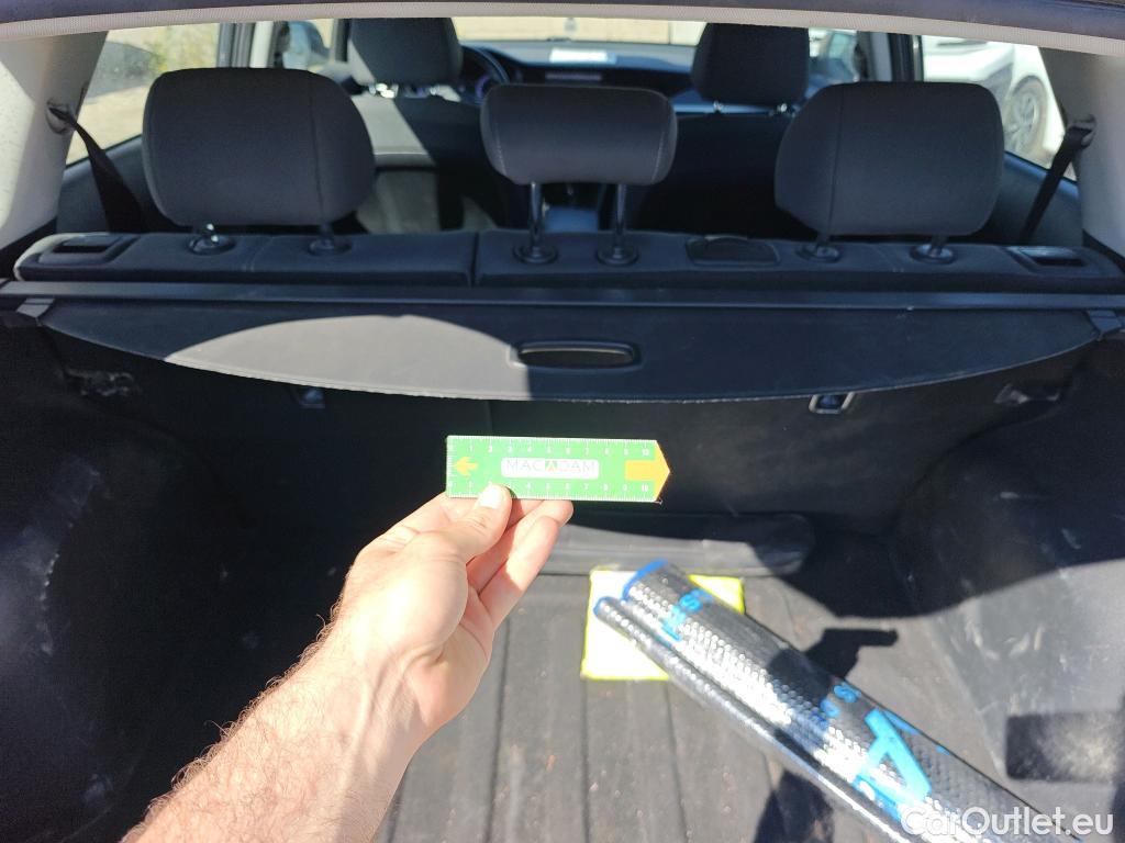  KIA  Niro KIA  / 2019 / 5P / crossover 1.6 GDi HEV 104kW (141CV) Concept #1