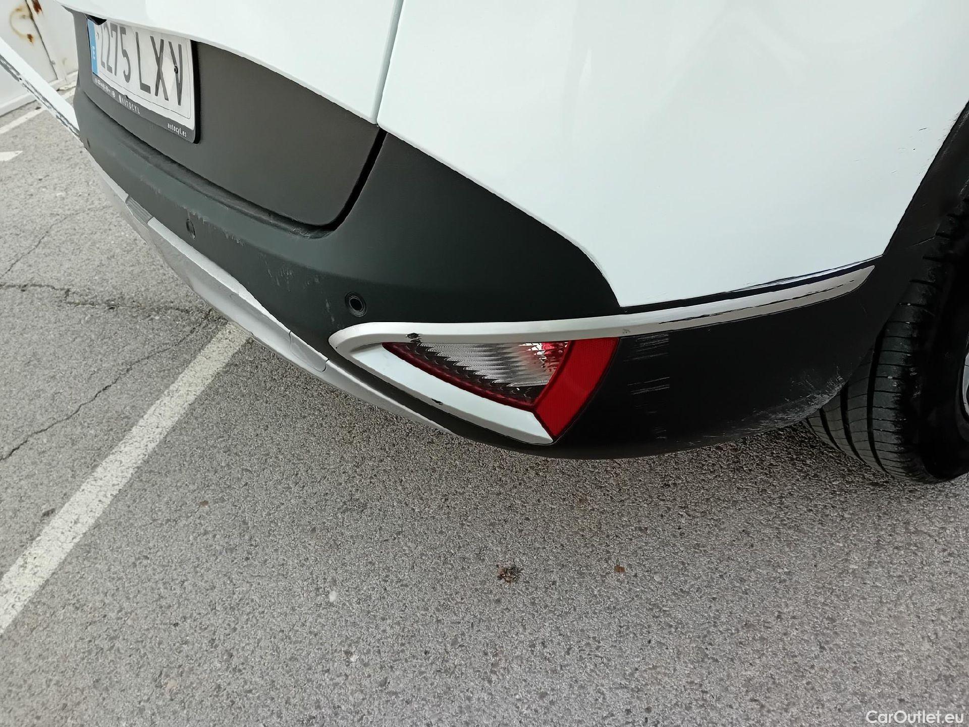  KIA  Sportage KIA  / 2022 / 5P / todoterreno 1.6 T-GDi MHEV 110kW (150CV) Drive 4x2 #10