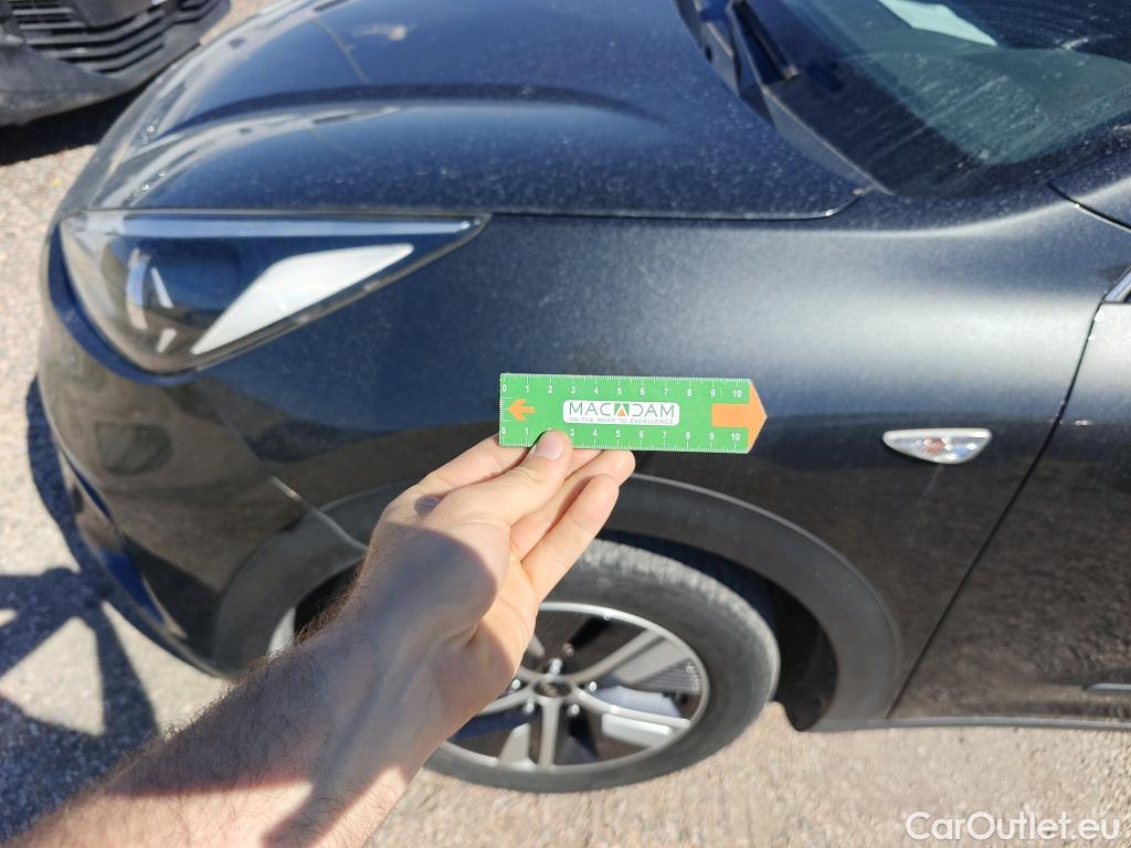  KIA  Niro KIA  / 2019 / 5P / crossover 1.6 GDi HEV 104kW (141CV) Concept #72