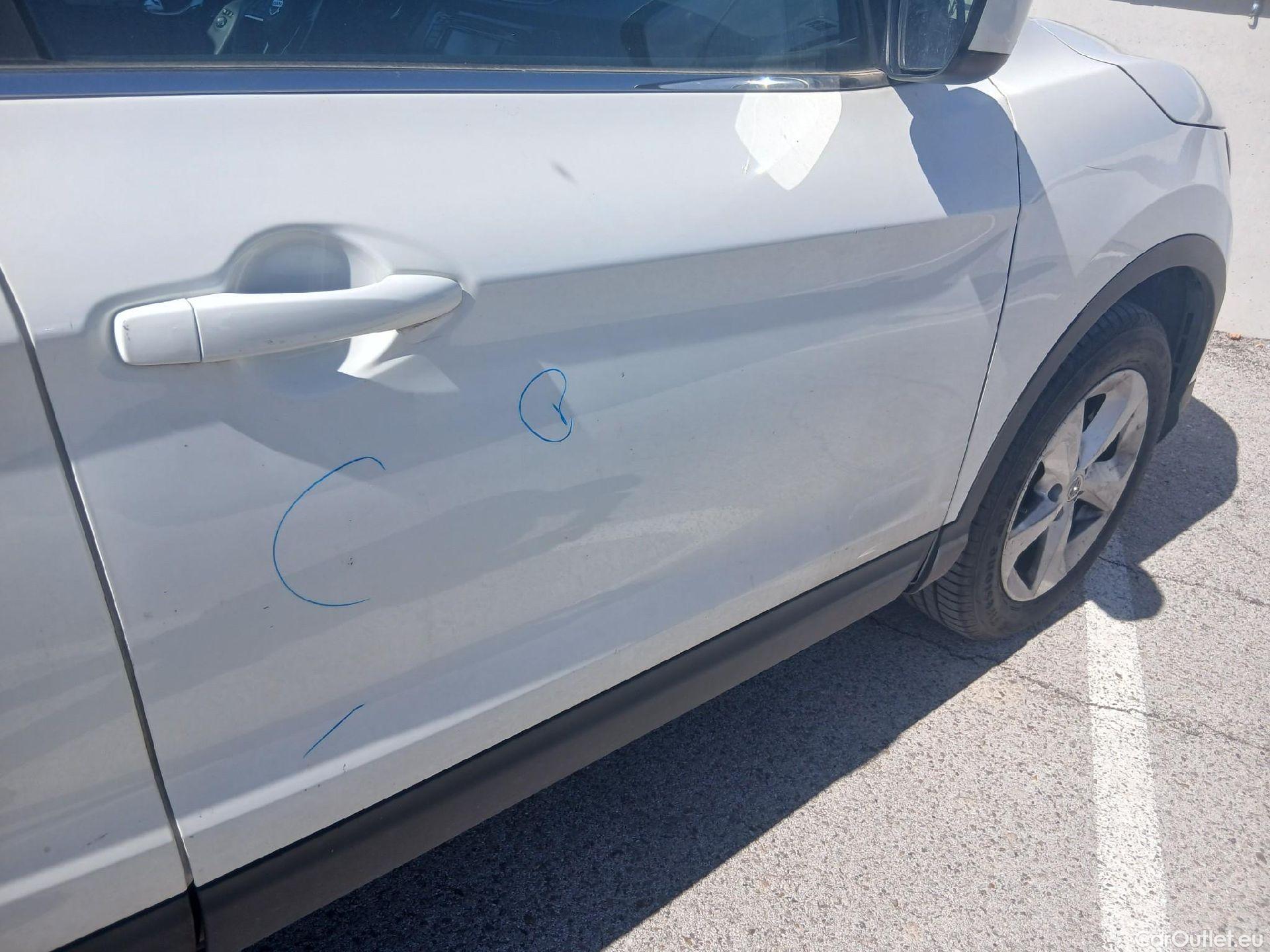  Nissan  Qashqai NISSAN  / 2017 / 5P / todoterreno DIG-T 103 kW (140 CV) E6D ACENTA (AC) #39