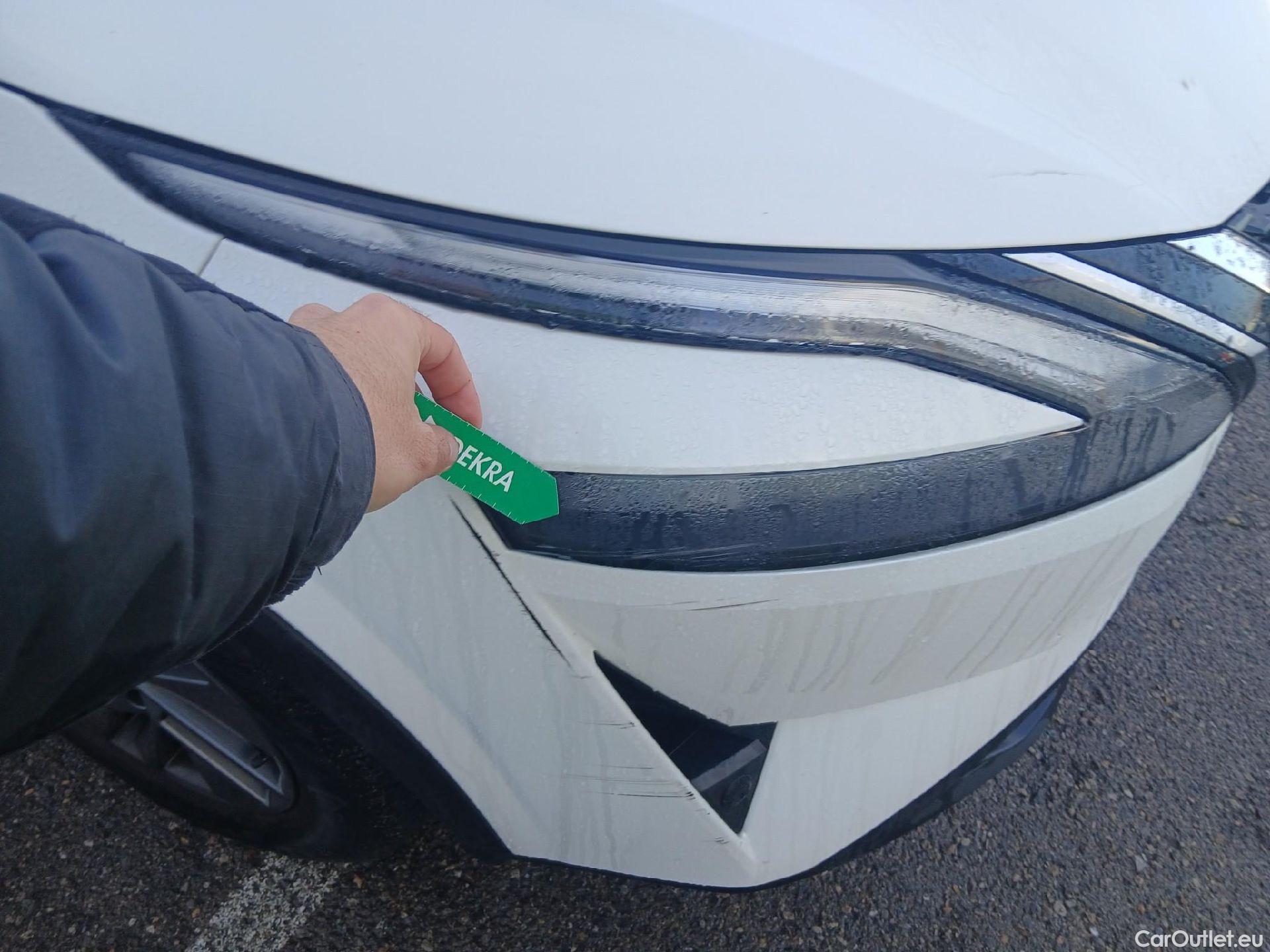  Nissan  Qashqai NISSAN  / 2021 / 5P / todoterreno DIG-T 116kW (158CV) mHEV Xtronic Acenta (AC2) #4