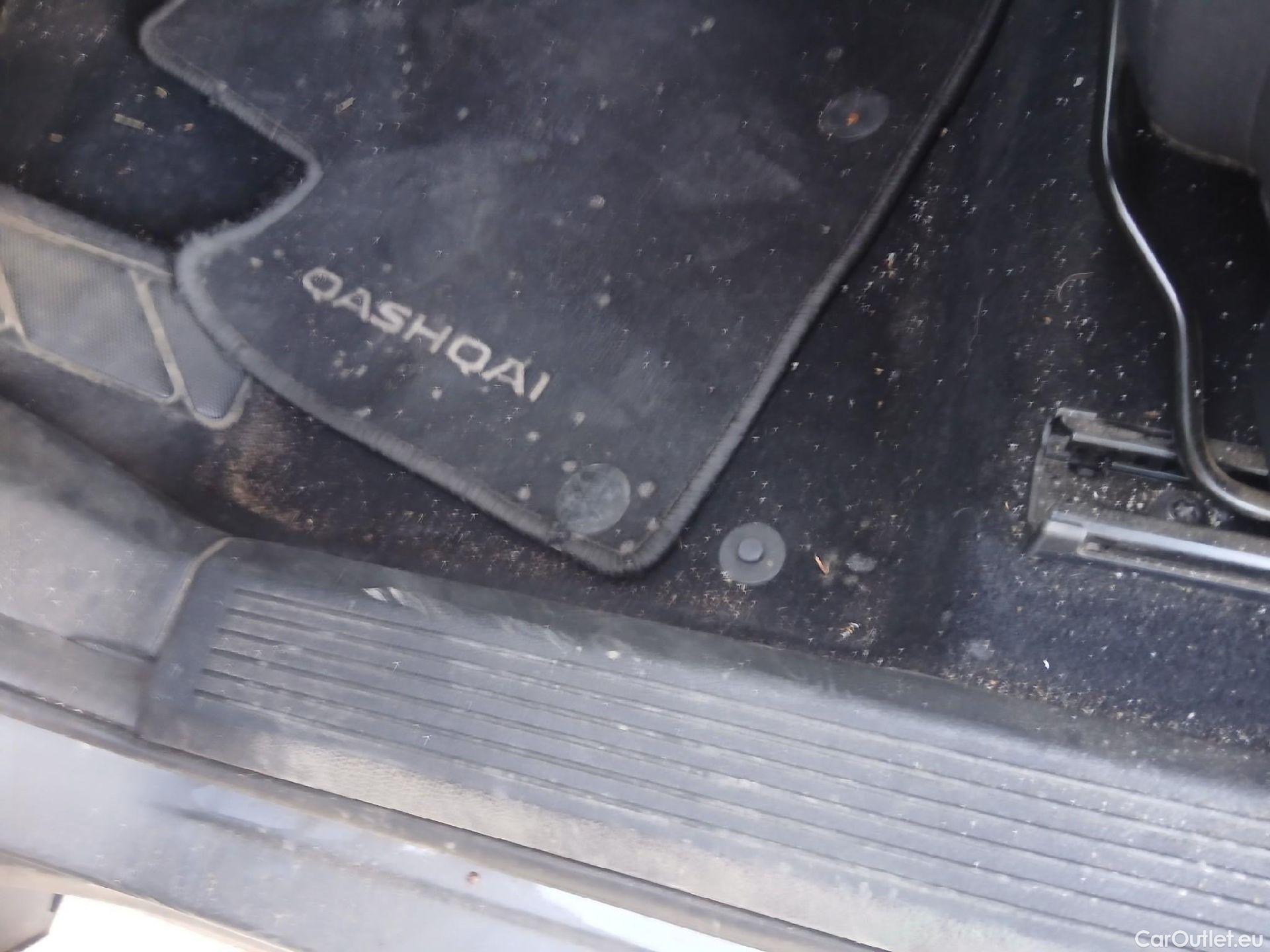  Nissan  Qashqai NISSAN  / 2021 / 5P / todoterreno DIG-T 116kW (158CV) mHEV Xtronic Acenta (AC) #22