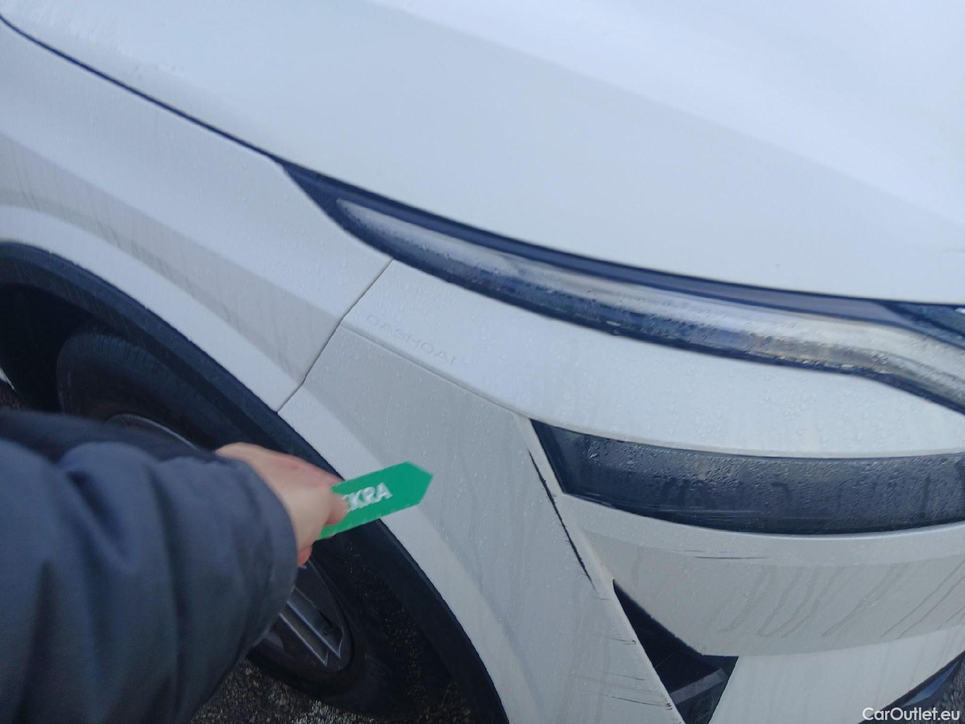  Nissan  Qashqai NISSAN  / 2021 / 5P / todoterreno DIG-T 116kW (158CV) mHEV Xtronic Acenta (AC2) #3