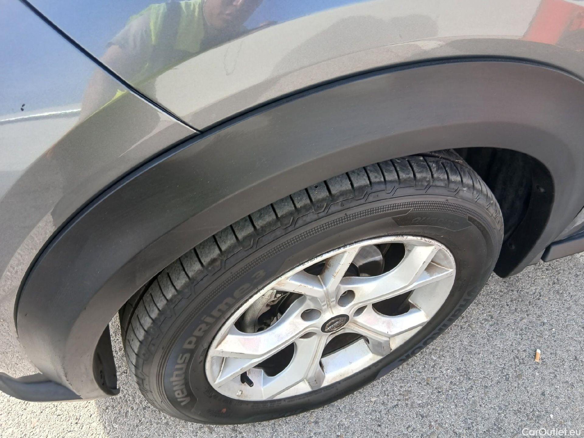  Nissan  Juke NISSAN  / 2019 / 5P / crossover DIG-T 84 kW (114 CV) DCT 7 V N-Connecta (AC2) #17