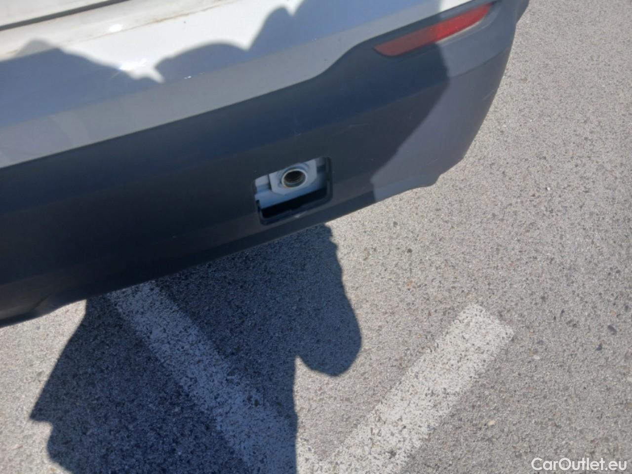  Nissan  Qashqai NISSAN  / 2017 / 5P / todoterreno DIG-T 103 kW (140 CV) E6D ACENTA (AC) #30