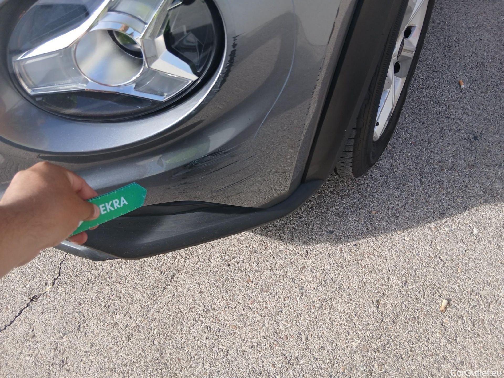  Nissan  Juke NISSAN  / 2019 / 5P / crossover DIG-T 84 kW (114 CV) DCT 7 V N-Connecta (AC2) #6