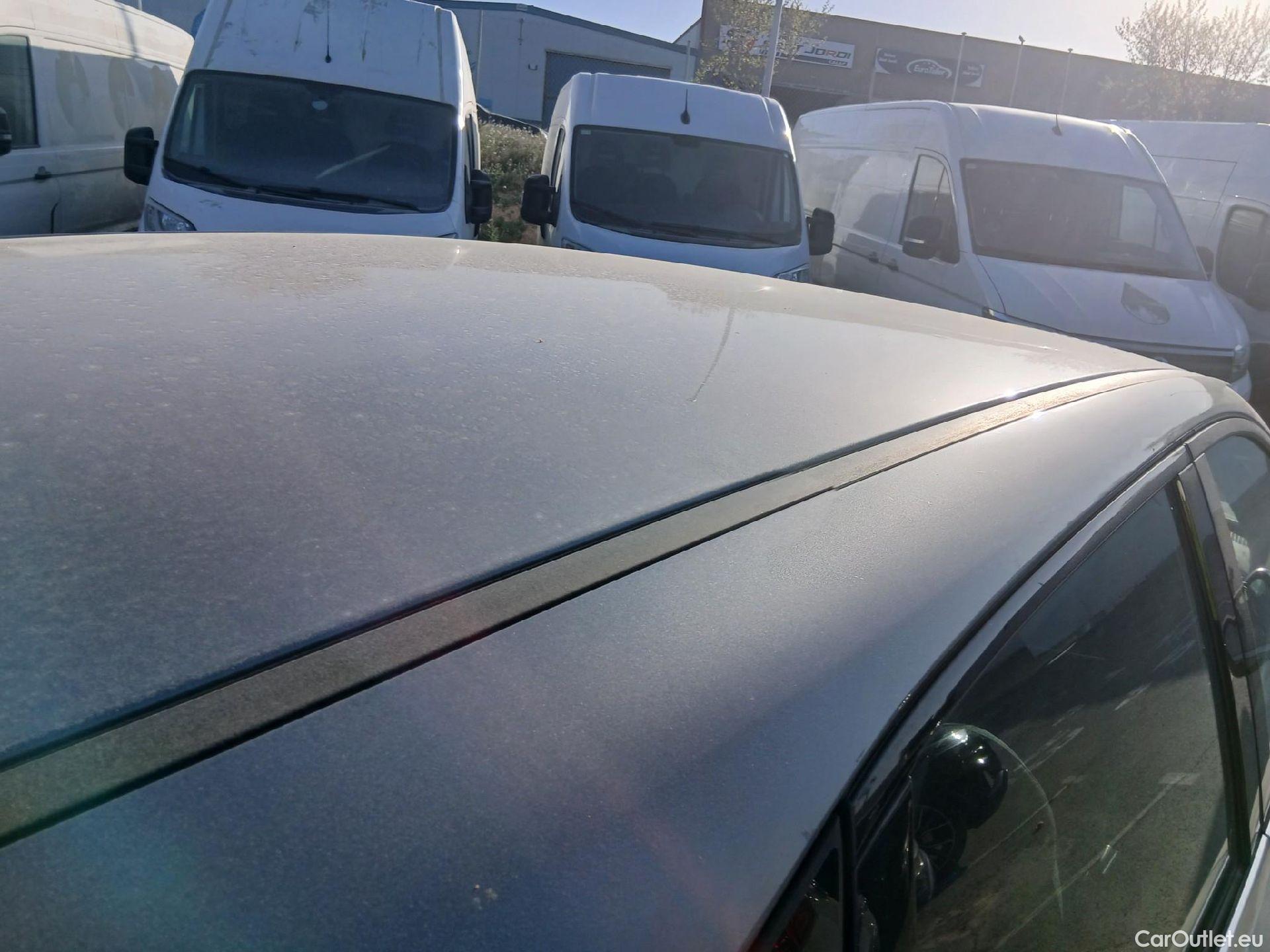  Nissan  Qashqai NISSAN  / 2021 / 5P / todoterreno DIG-T 116kW (158CV) mHEV Xtronic Acenta (AC) #18