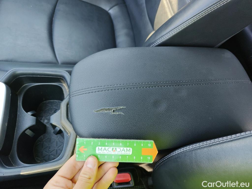  Toyota  RAV4 TOYOTA  todoterreno 2.5l 220H Advance 180 CV  #30