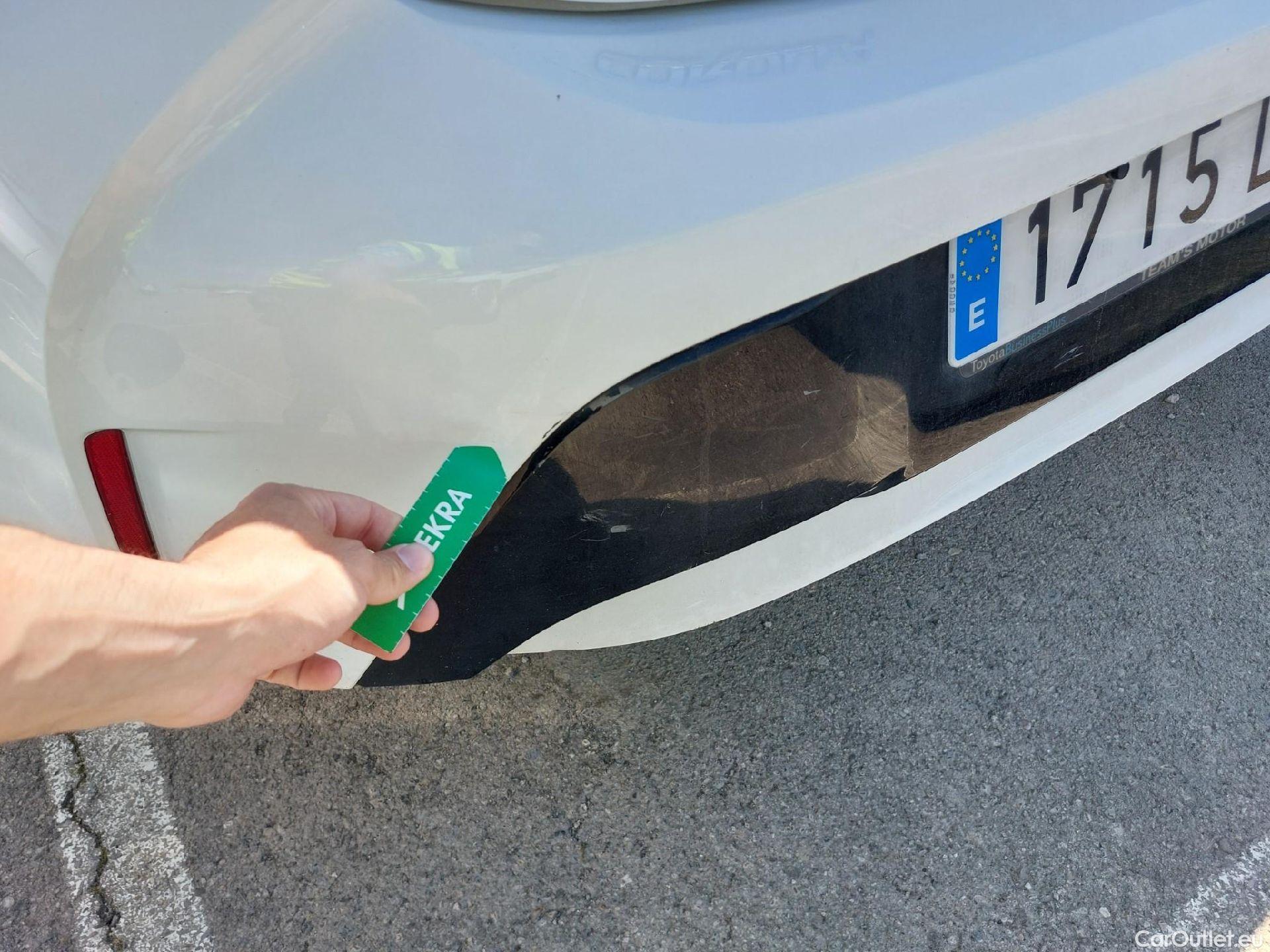  Toyota  Corolla TOYOTA  / 2019 / 5P / berlina con portón 1.8 125H BUSINESS PLUS E-CVT #7