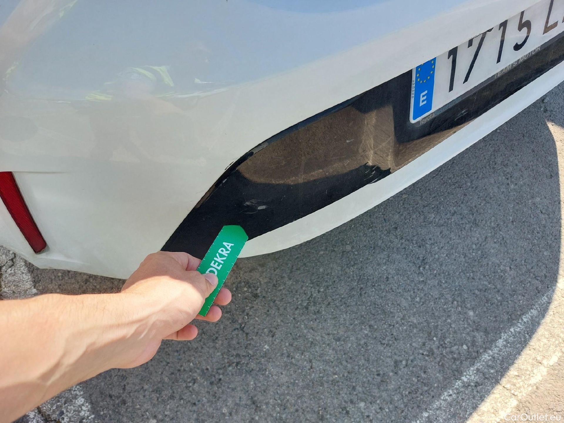  Toyota  Corolla TOYOTA  / 2019 / 5P / berlina con portón 1.8 125H BUSINESS PLUS E-CVT #9