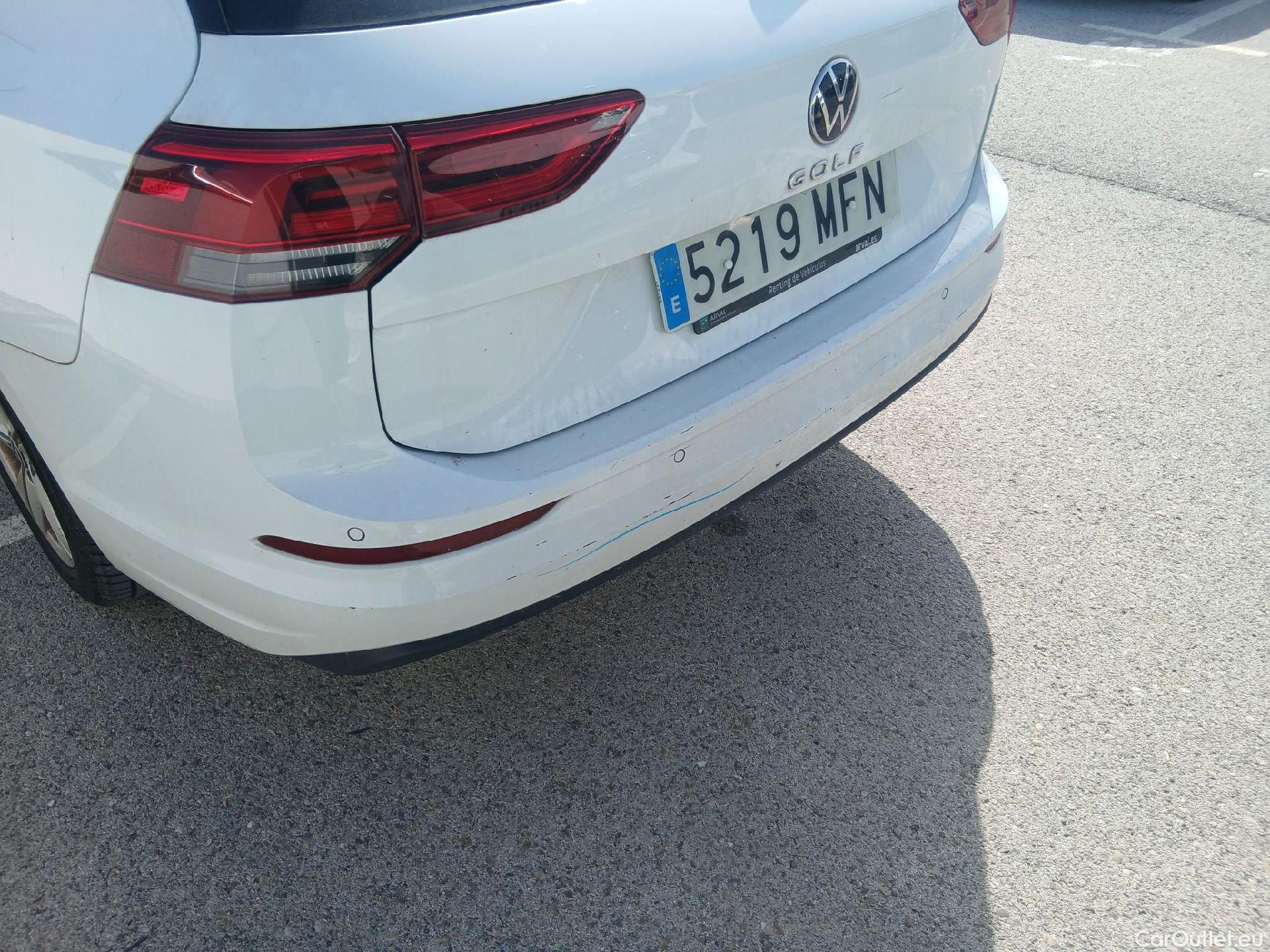  Volkswagen  Golf  VOLKSWAGEN / 2020 / 5P / familiar 2.0 TDI 85kW (115CV) DSG Variant #10