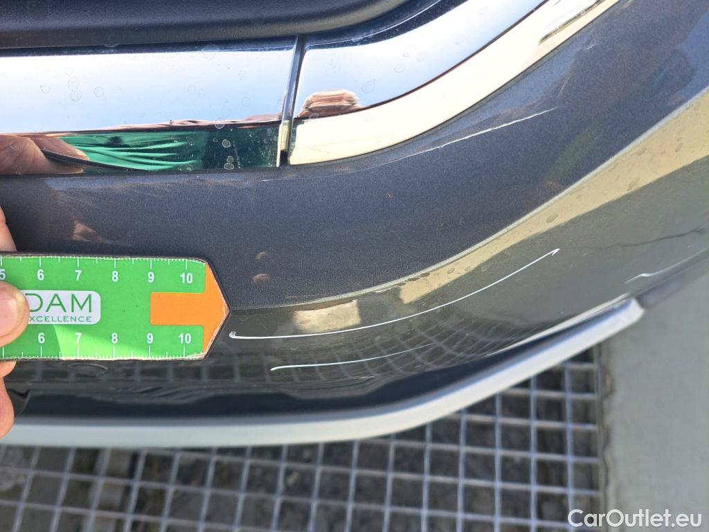  Volkswagen  T-ROC VOLKSWAGEN  / 2017 / 5P / todoterreno Advance 2.0 TDI 85kW (115CV) #24