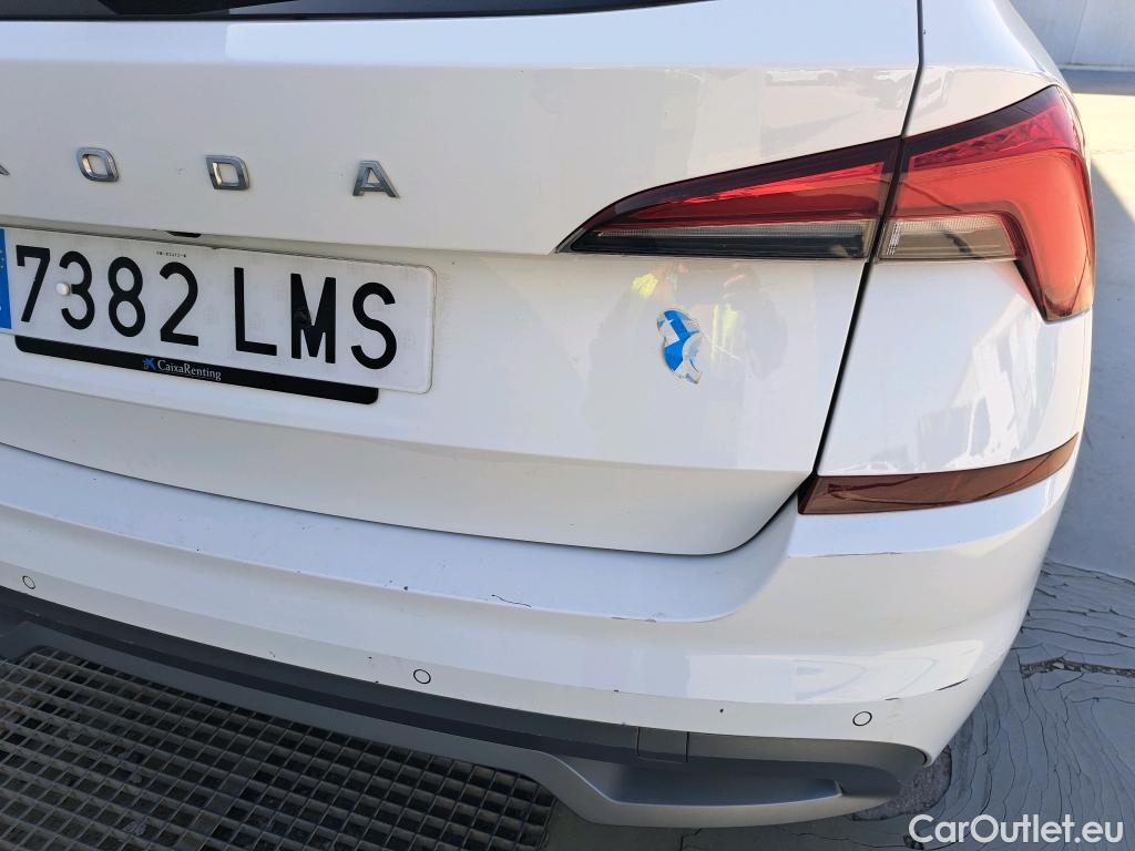  Skoda  KAMIQ SKODA  1.0 TSI 81kW (110CV) DSG Ambition (CX) #13