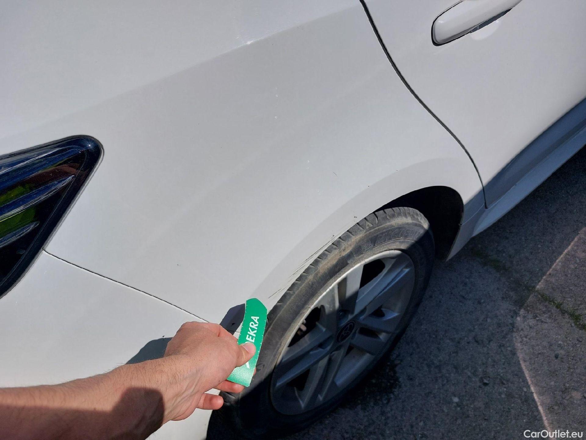  Toyota  Corolla TOYOTA  / 2019 / 5P / berlina con portón 1.8 125H BUSINESS PLUS E-CVT #11