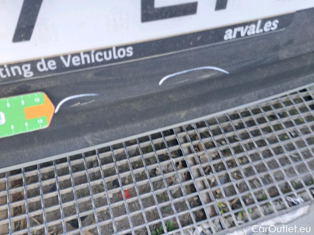  Volkswagen  T-ROC VOLKSWAGEN  / 2017 / 5P / todoterreno Advance 2.0 TDI 85kW (115CV) #11