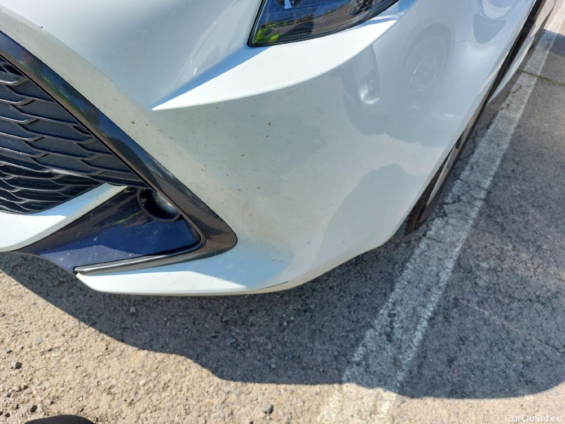  Toyota  Corolla TOYOTA  / 2019 / 5P / berlina con portón 1.8 125H BUSINESS PLUS E-CVT #3