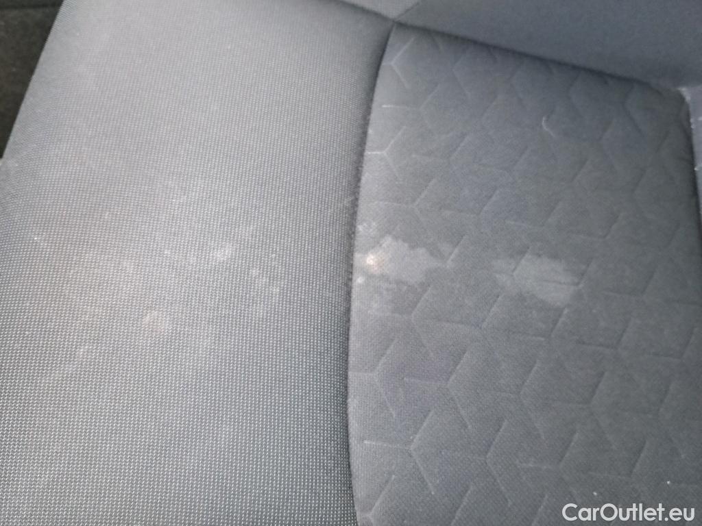  Toyota  Corolla TOYOTA  / 2019 / 5P / familiar 1.8 125H ACTIVE TECH E-CVT TOU SPORT #2