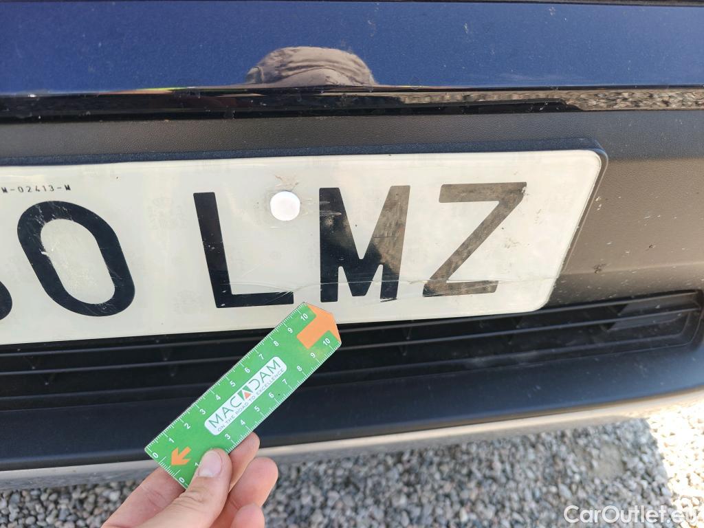  Toyota  RAV4 TOYOTA  todoterreno 2.5l 220H Advance 180 CV  #43