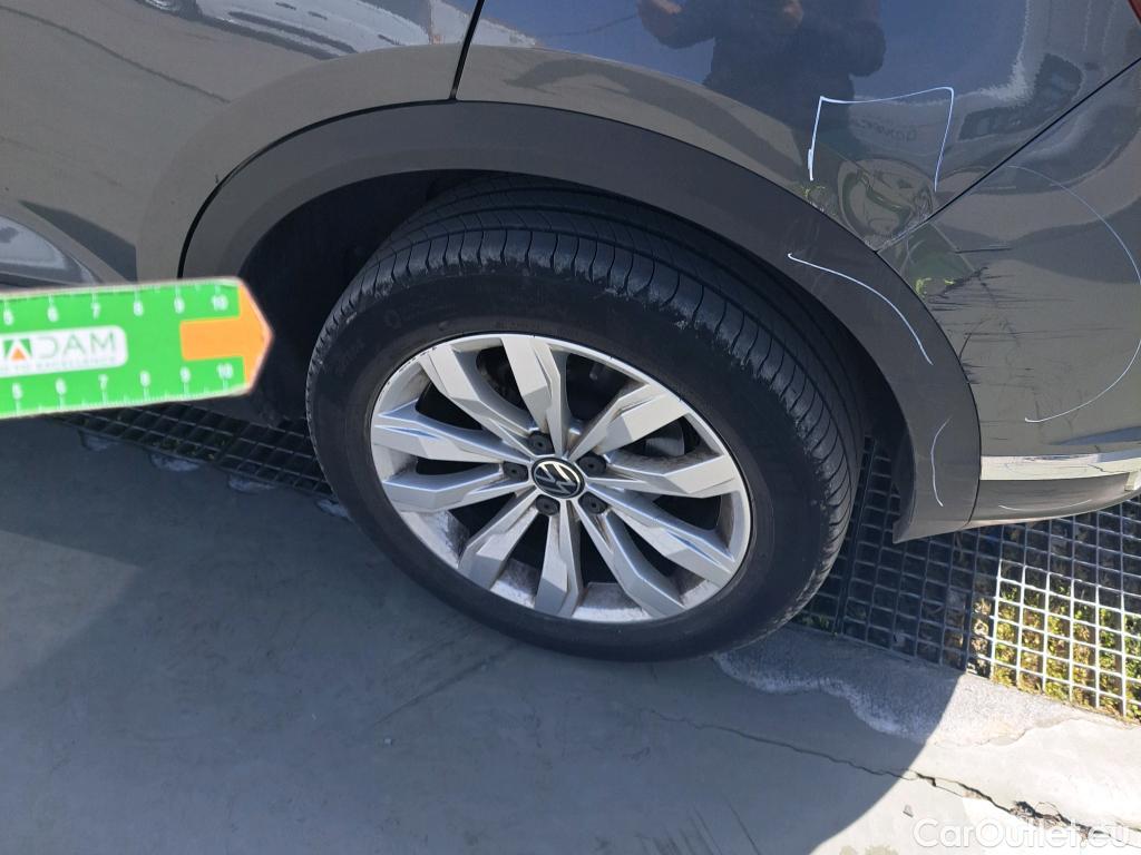  Volkswagen  T-ROC VOLKSWAGEN  / 2017 / 5P / todoterreno Advance 2.0 TDI 85kW (115CV) #7