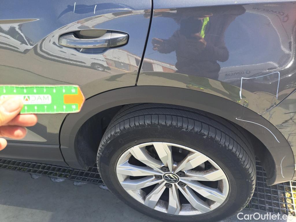  Volkswagen  T-ROC VOLKSWAGEN  / 2017 / 5P / todoterreno Advance 2.0 TDI 85kW (115CV) #38