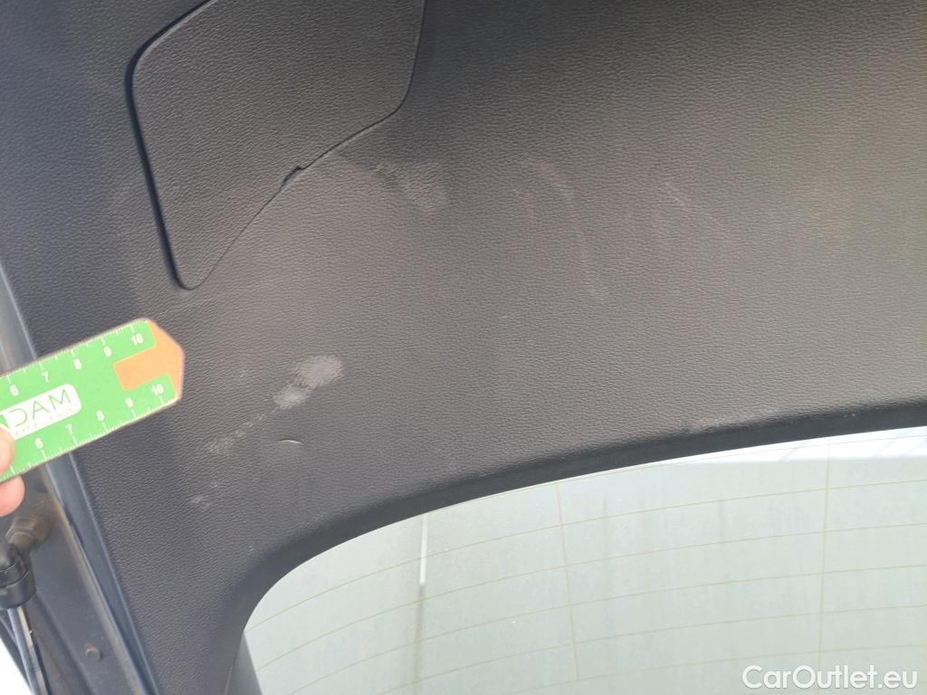  Volkswagen  T-ROC VOLKSWAGEN  / 2017 / 5P / todoterreno Advance 2.0 TDI 85kW (115CV) #12