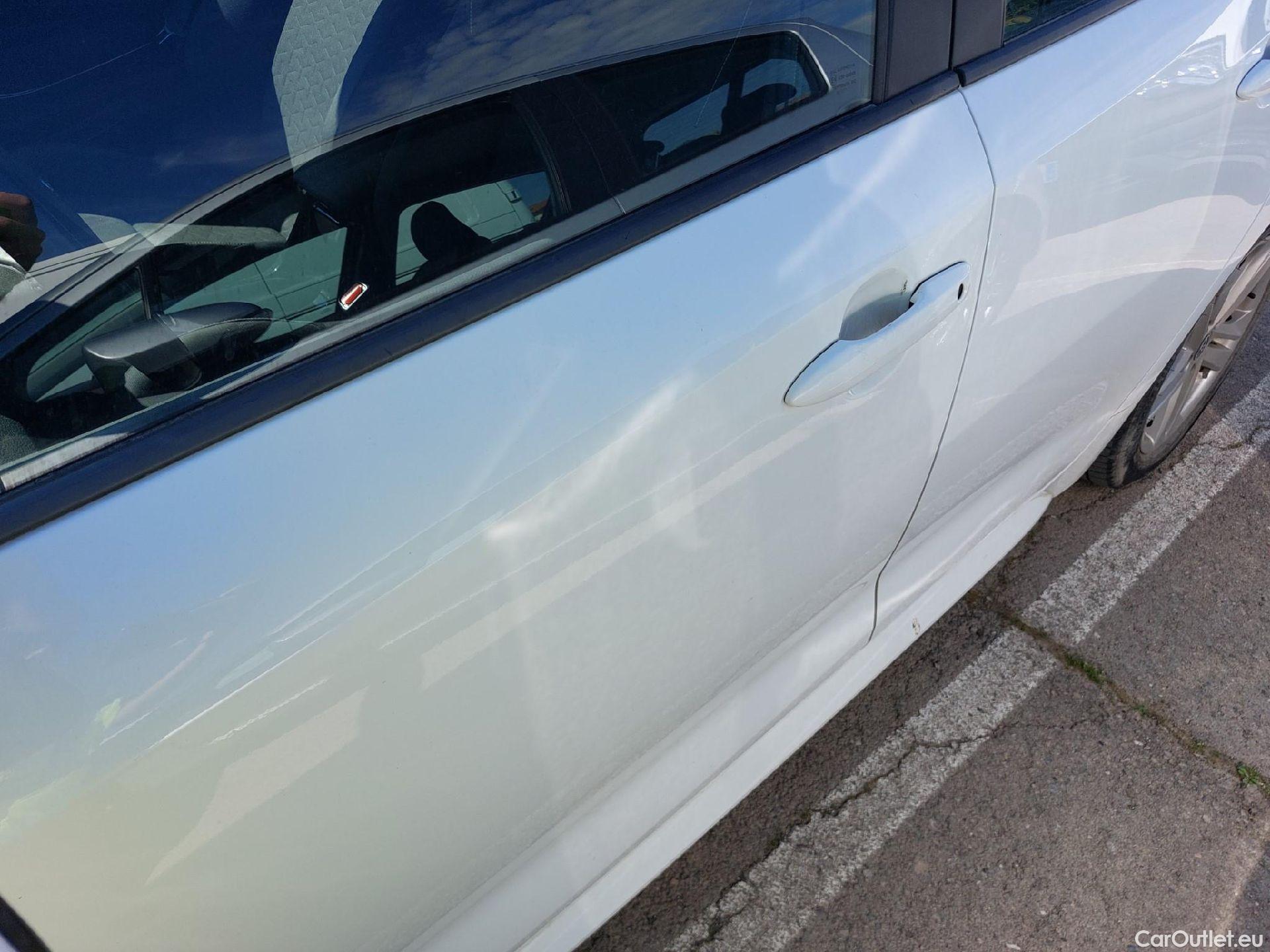  Toyota  Corolla TOYOTA  / 2019 / 5P / berlina con portón 1.8 125H BUSINESS PLUS E-CVT #5