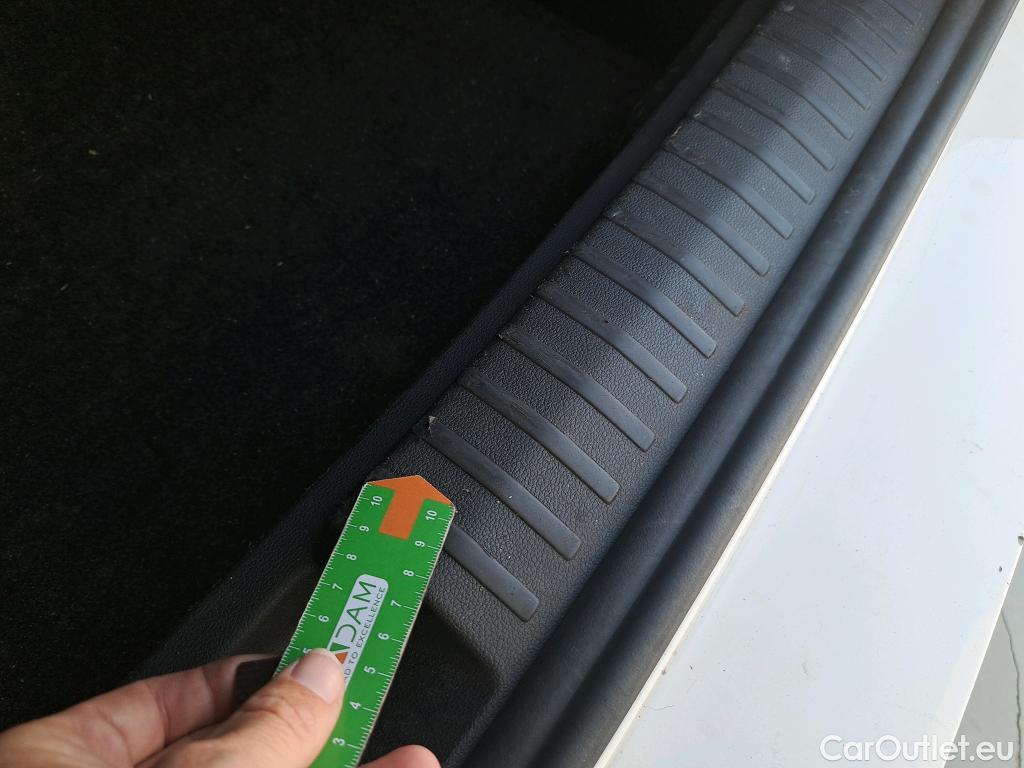  Skoda  KAMIQ SKODA  1.0 TSI 81kW (110CV) DSG Ambition (CX) #9