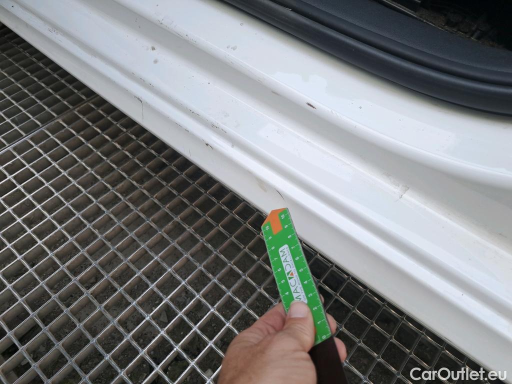  Skoda  KAMIQ SKODA  1.0 TSI 81kW (110CV) DSG Ambition (CX) #16