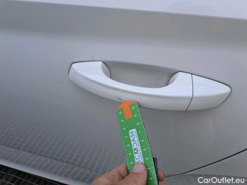  Skoda  KAMIQ SKODA  1.0 TSI 81kW (110CV) DSG Ambition (CX) #22