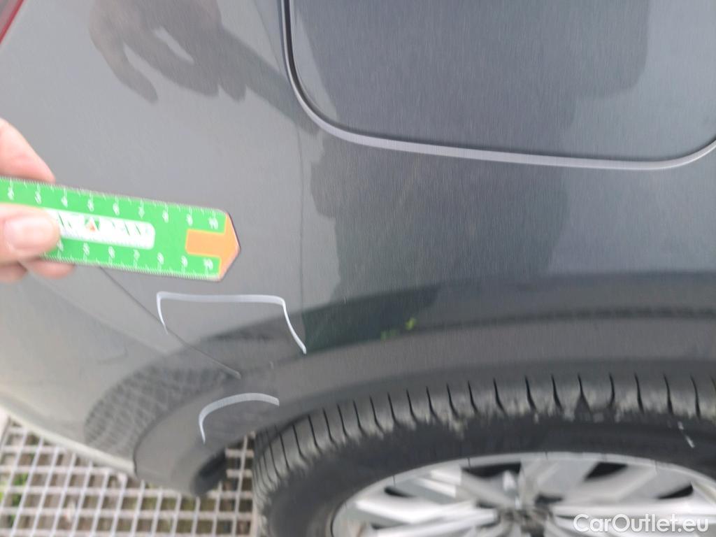  Volkswagen  T-ROC VOLKSWAGEN  / 2017 / 5P / todoterreno Advance 2.0 TDI 85kW (115CV) #36