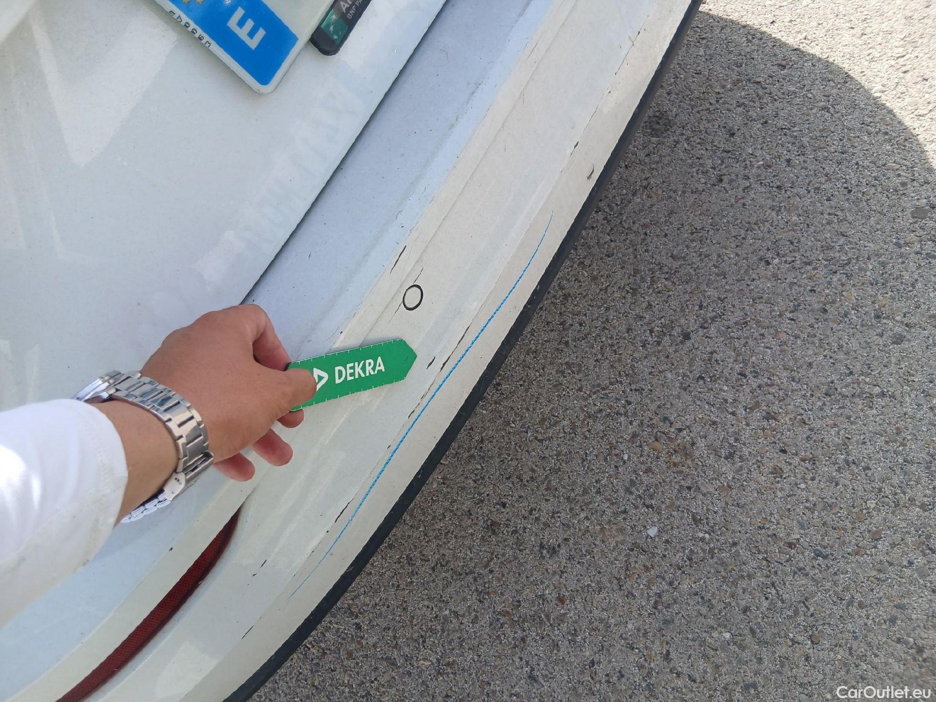  Volkswagen  Golf  VOLKSWAGEN / 2020 / 5P / familiar 2.0 TDI 85kW (115CV) DSG Variant #11